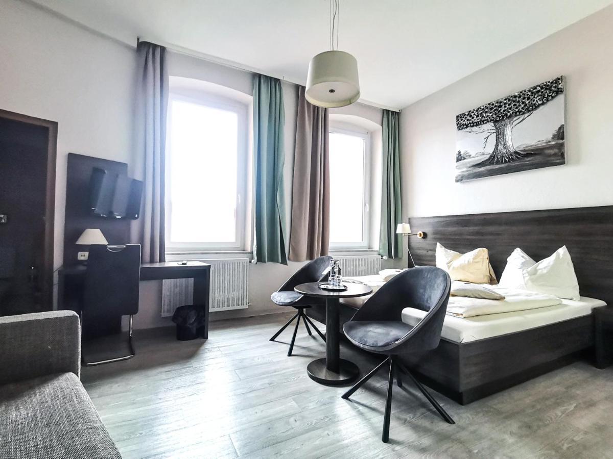 Hotel Kitzinger Hof An Der B8 Kitzingen Exteriér fotografie